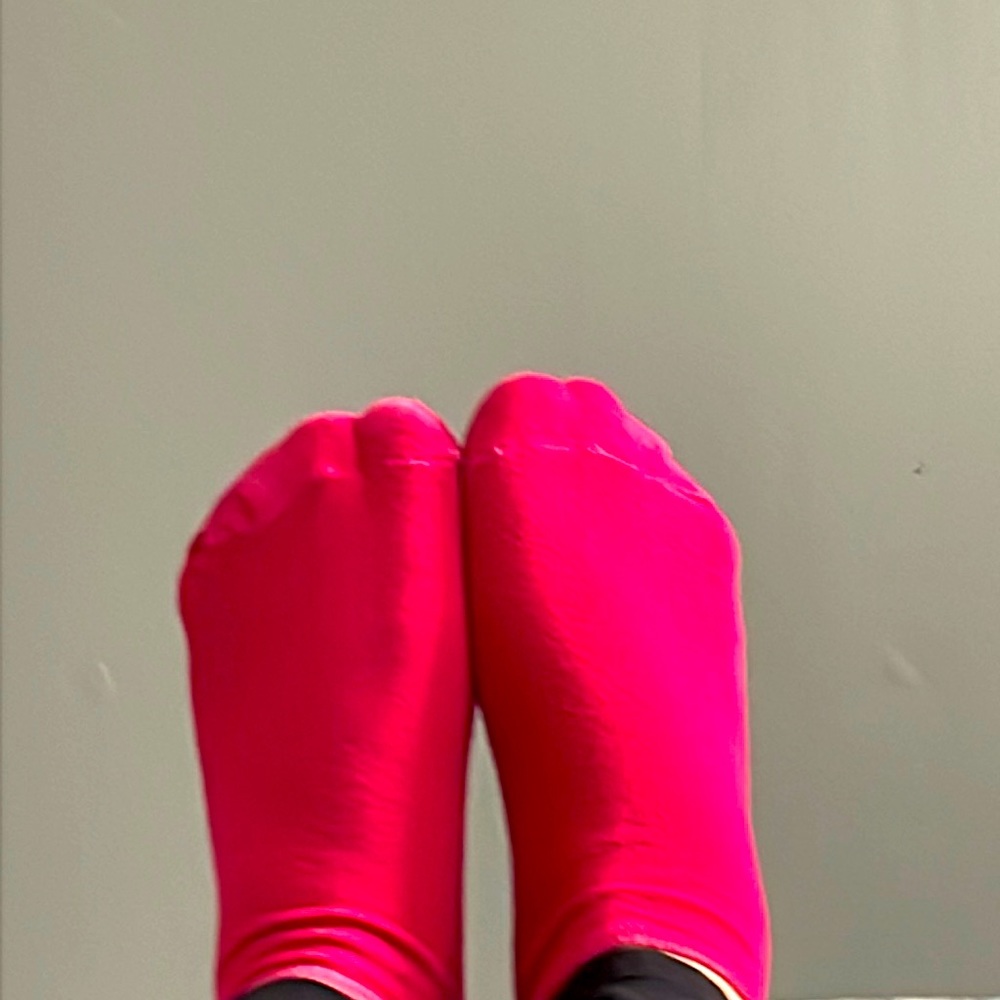 Fake toes with socks
